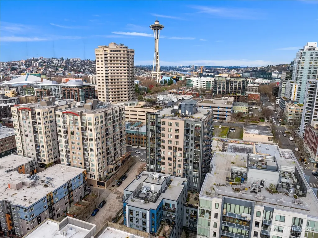 81 Clay Street Seattle WA 98121
