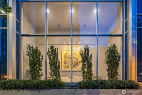 81 Clay Street Seattle WA 98121