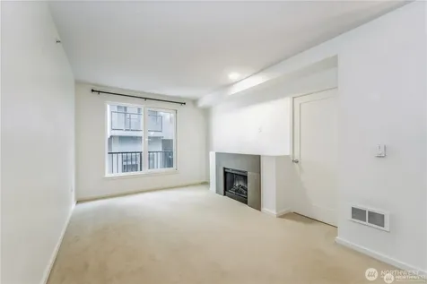 81 Clay Street Seattle WA 98121
