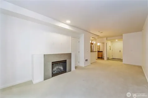81 Clay Street Seattle WA 98121