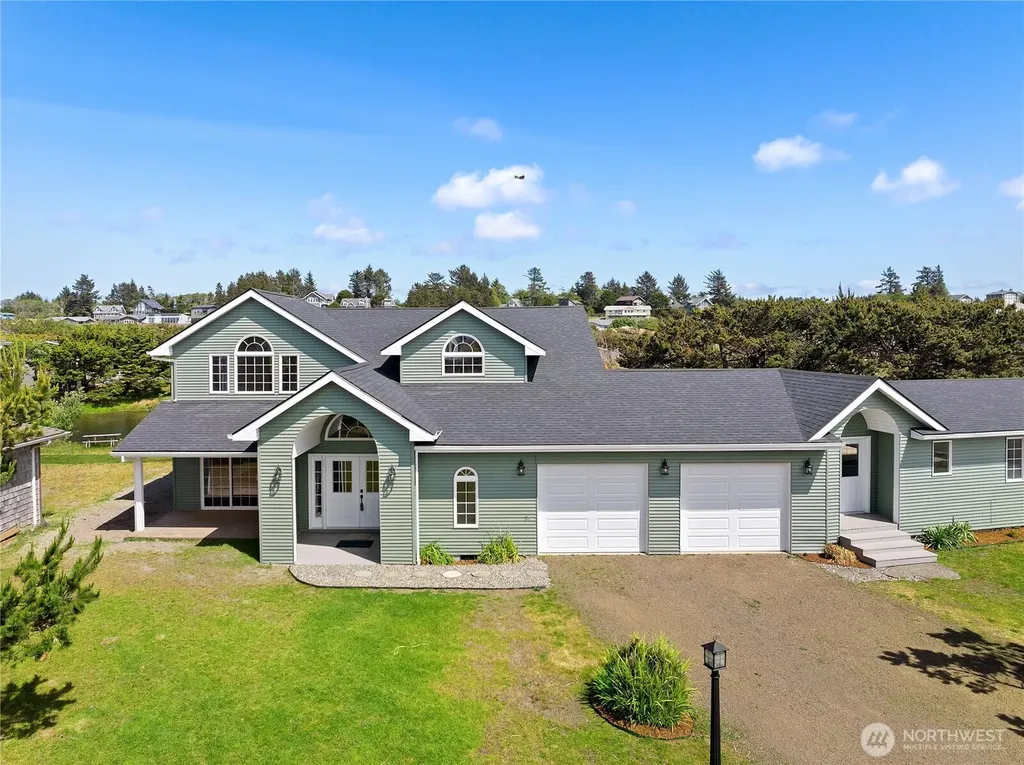 34702 G Street Ocean Park WA 98640