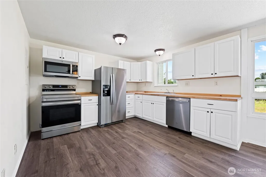34702 G Street Ocean Park WA 98640