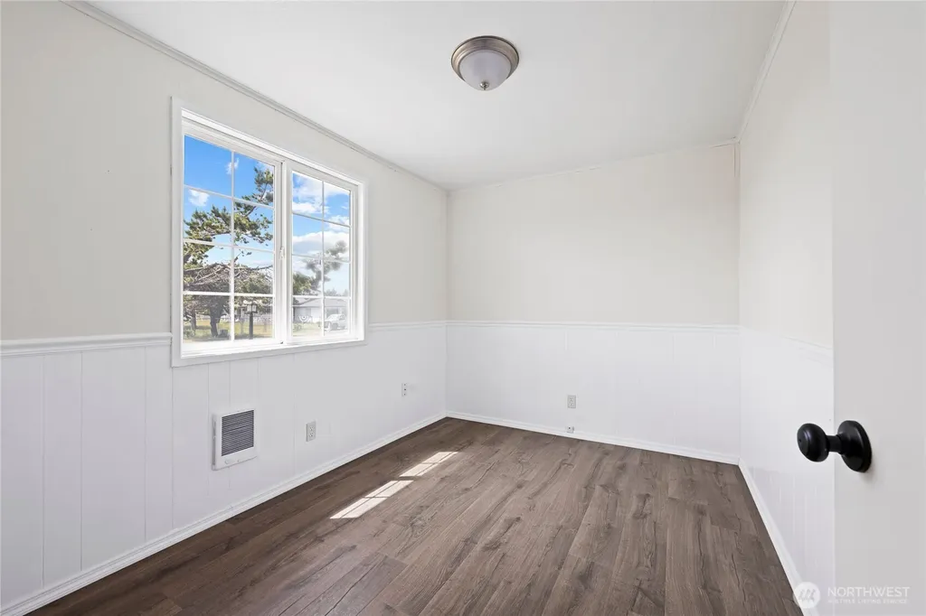 34702 G Street Ocean Park WA 98640