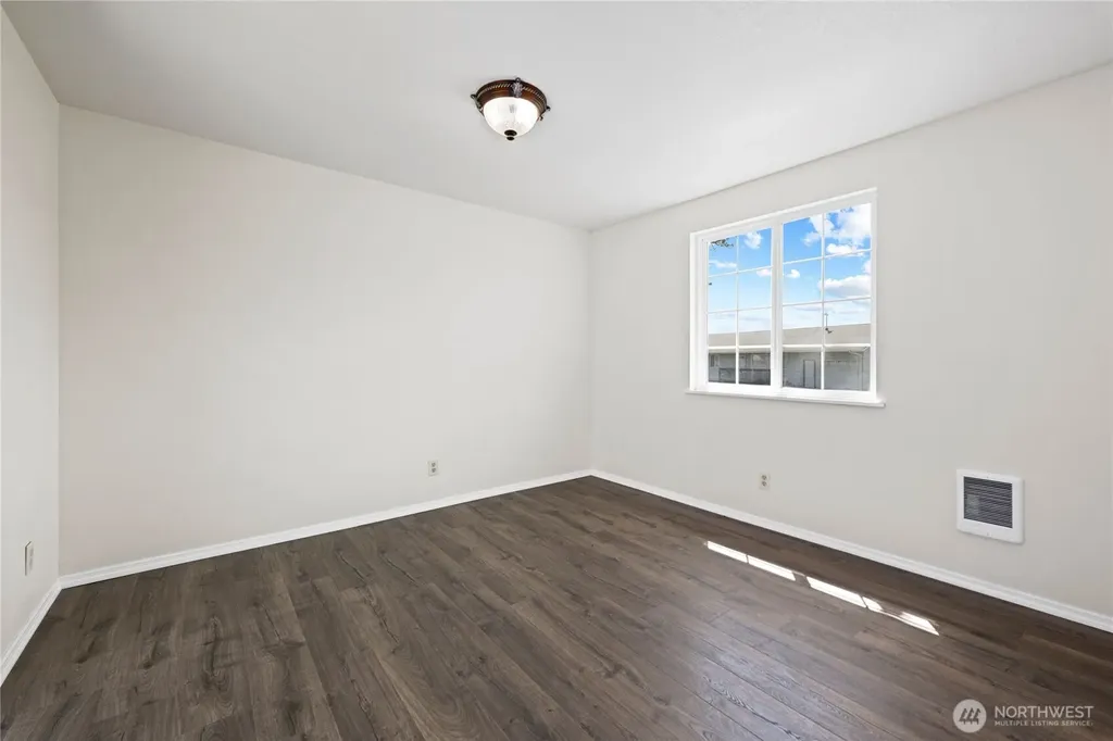 34702 G Street Ocean Park WA 98640