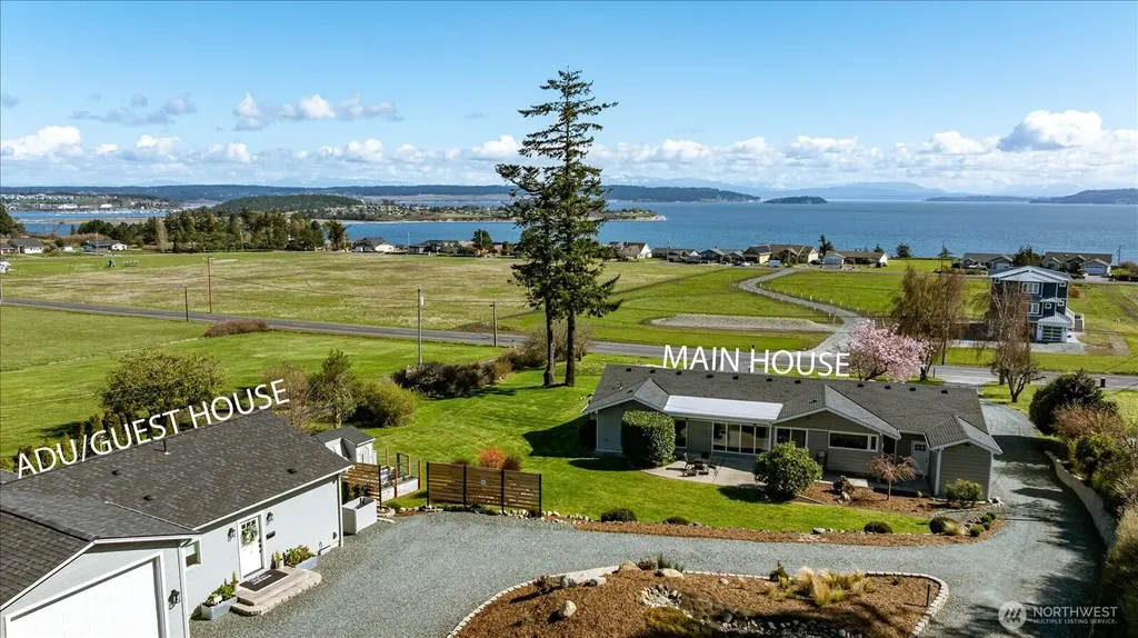 1387 Scenic Heights Road Oak Harbor WA 98277