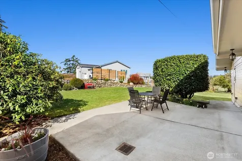 1387 Scenic Heights Road Oak Harbor WA 98277