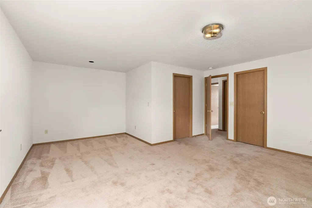 5045 Carole Drive NE Olympia WA 98516