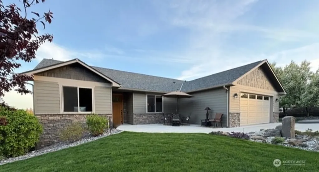 4062 Knowles Road Wenatchee WA 98801
