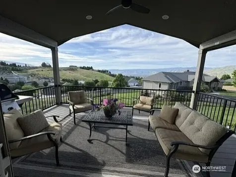 4062 Knowles Road Wenatchee WA 98801