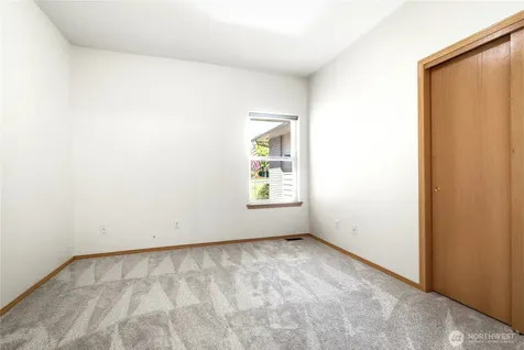 23 N 86th Avenue Yakima WA 98908