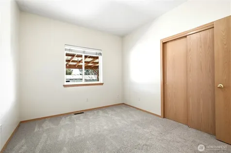 23 N 86th Avenue Yakima WA 98908