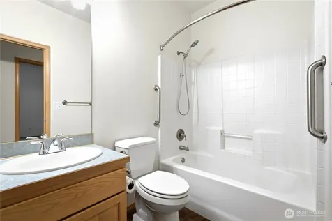 23 N 86th Avenue Yakima WA 98908