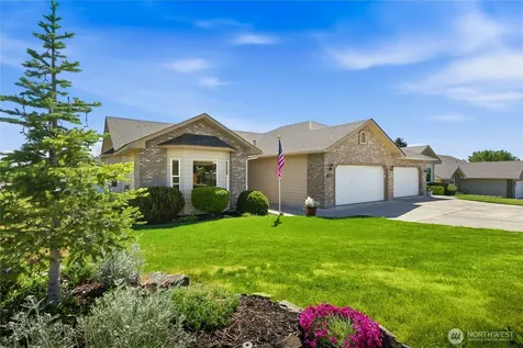23 N 86th Avenue Yakima WA 98908