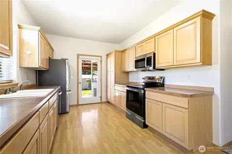23 N 86th Avenue Yakima WA 98908