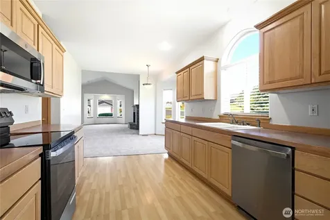 23 N 86th Avenue Yakima WA 98908