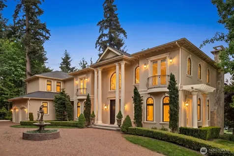 2010 222nd Avenue SE Sammamish WA 98075