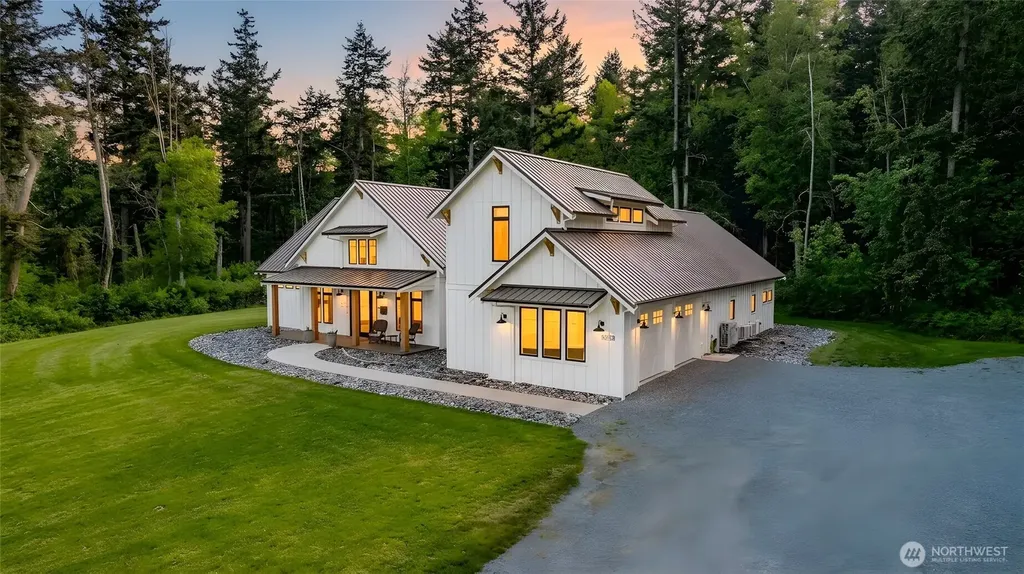 5680 Paradise Lane Anacortes WA 98221