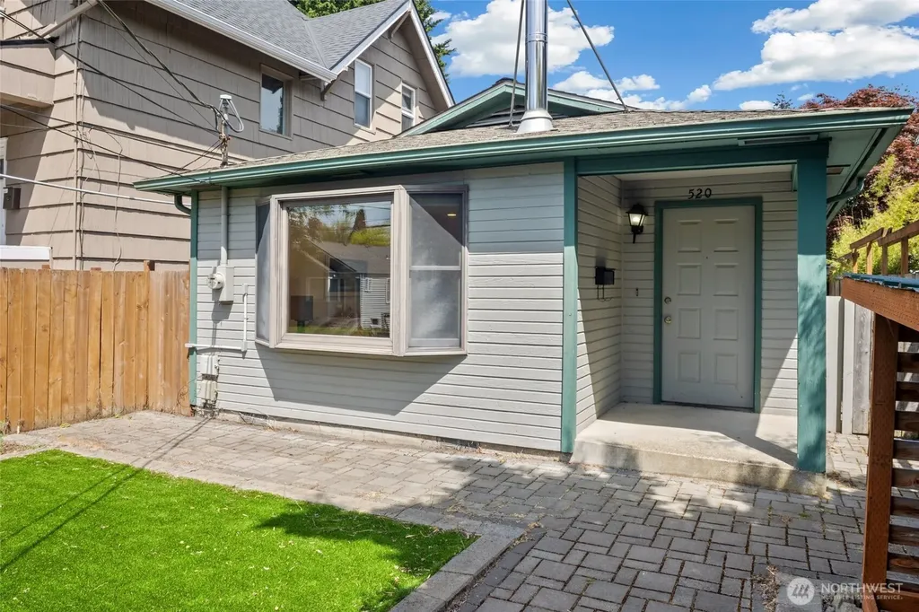 520 N 79th Street Seattle WA 98103