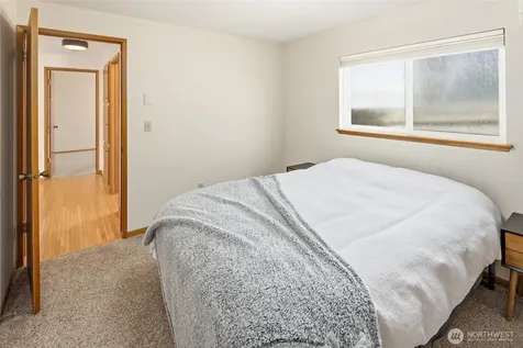 520 N 79th Street Seattle WA 98103