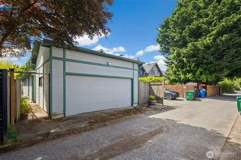 520 N 79th Street Seattle WA 98103