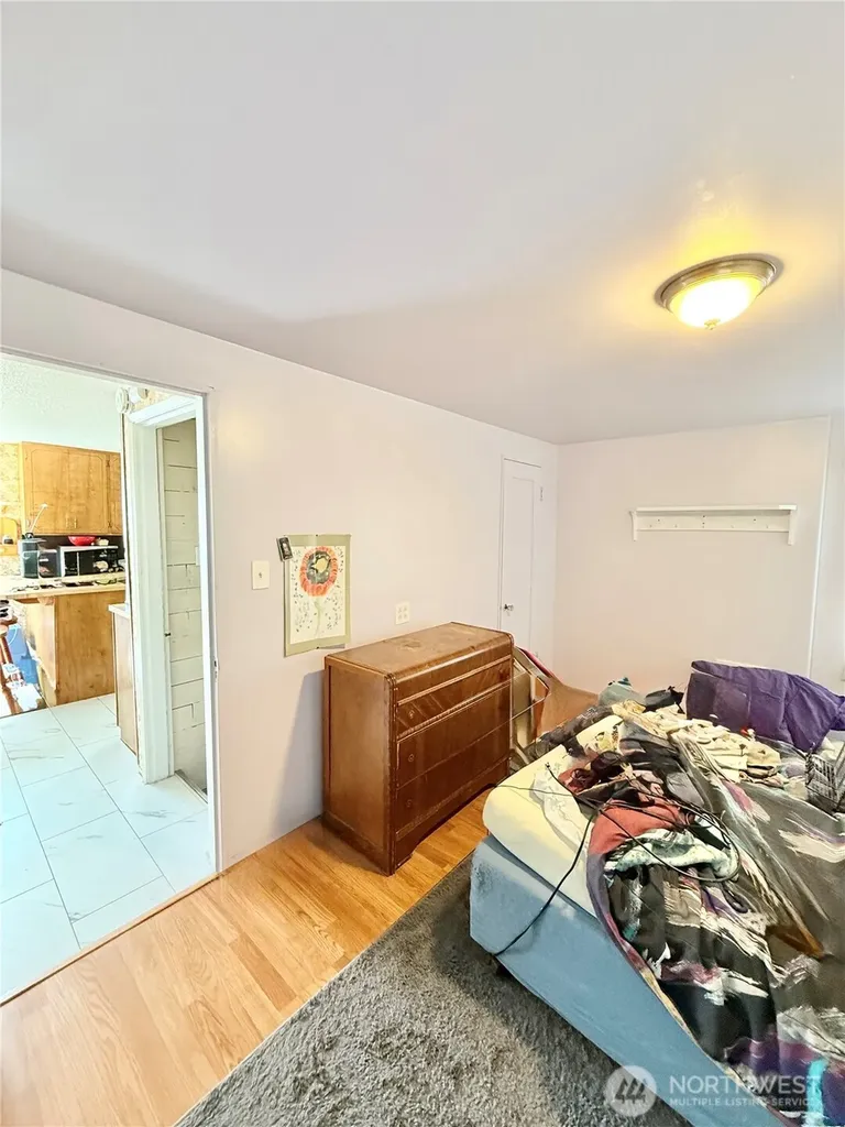 213 Bartlett Avenue E Omak WA 98841