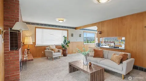 5810 NE 181st Street Kenmore WA 98028