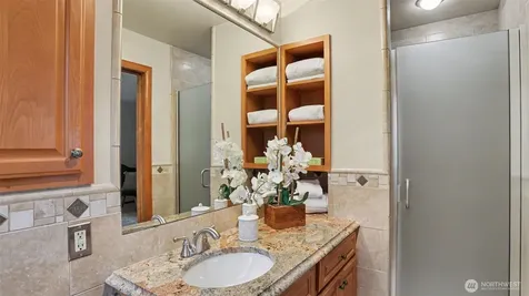 5810 NE 181st Street Kenmore WA 98028