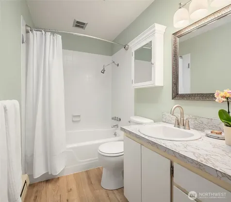 5709 80th Avenue SE Mercer Island WA 98040