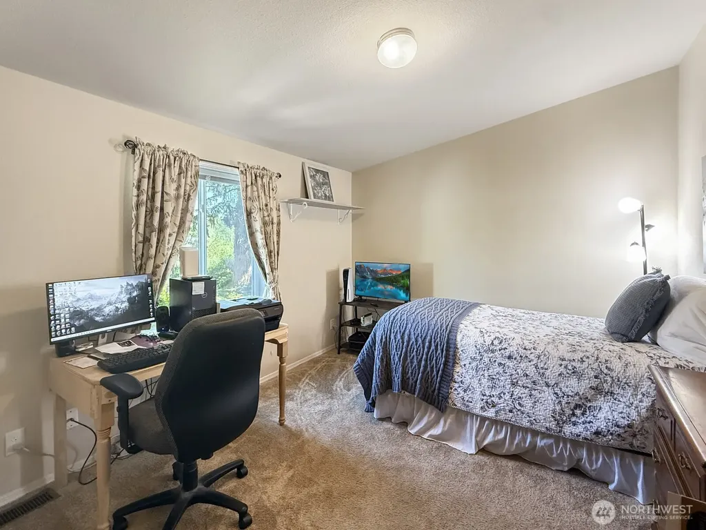 18425 NE 95th Street Redmond WA 98052