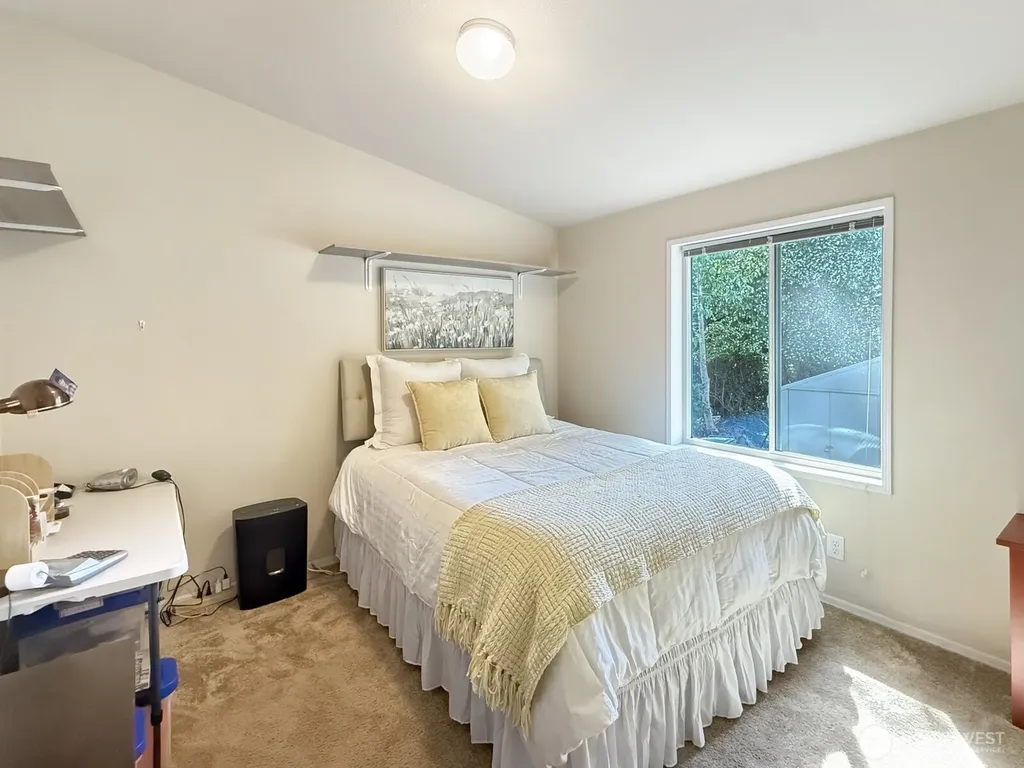 18425 NE 95th Street Redmond WA 98052