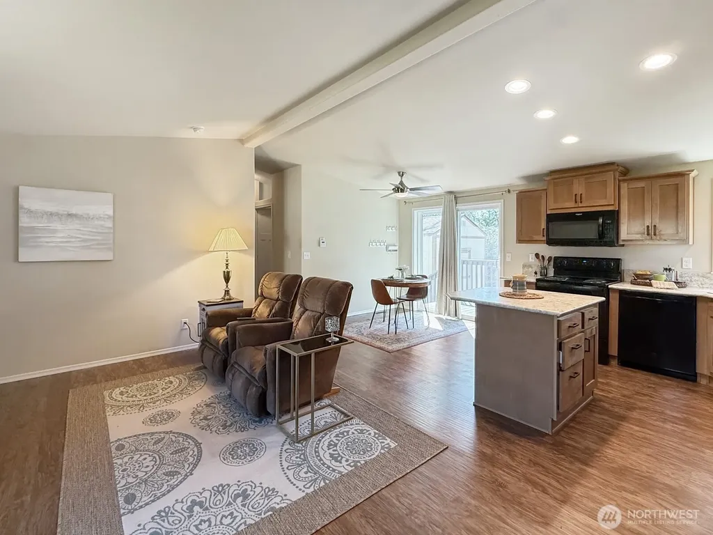 18425 NE 95th Street Redmond WA 98052