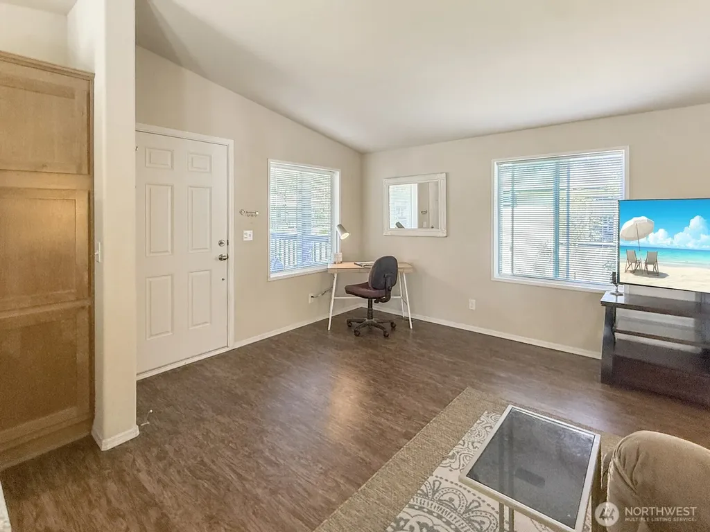 18425 NE 95th Street Redmond WA 98052