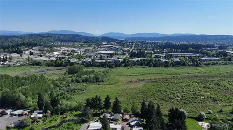 18425 NE 95th Street Redmond WA 98052