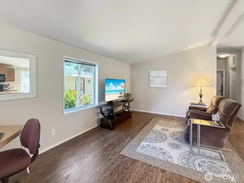 18425 NE 95th Street Redmond WA 98052