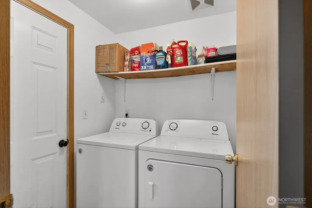 8008 262nd Street NW Stanwood WA 98292