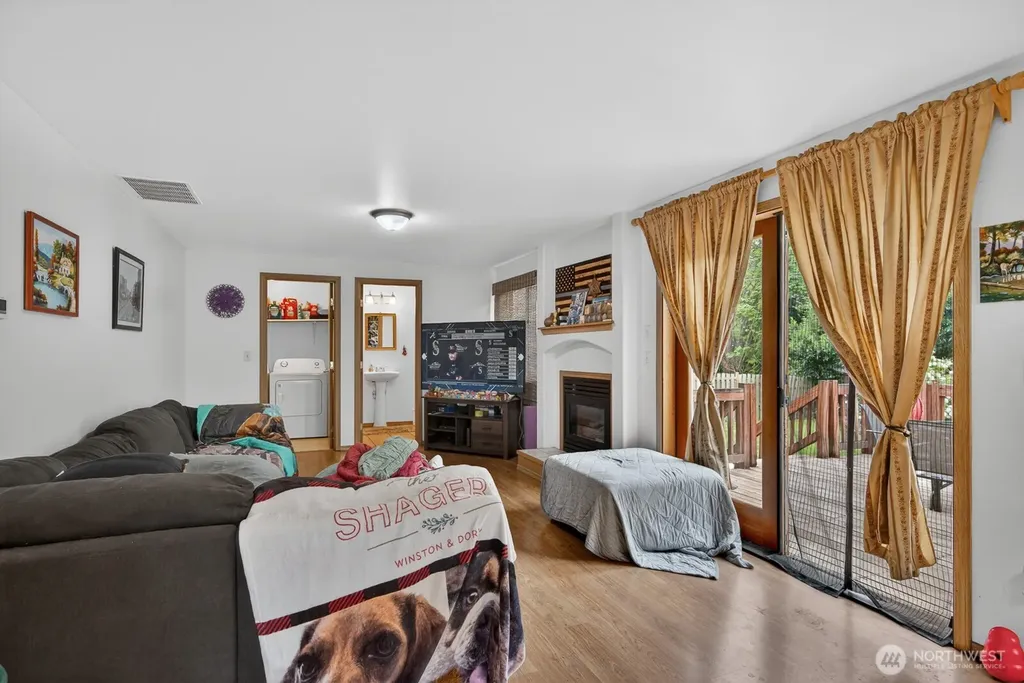8008 262nd Street NW Stanwood WA 98292