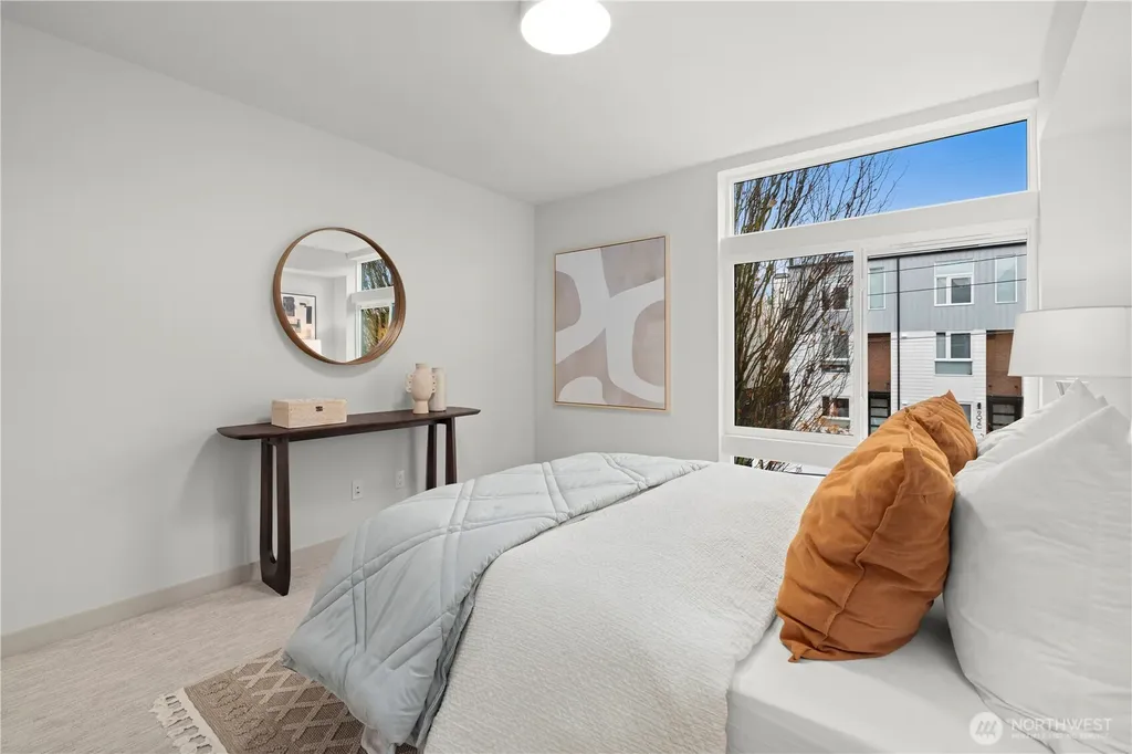 903 NW 56th Street Seattle WA 98107