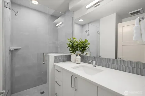 903 NW 56th Street Seattle WA 98107