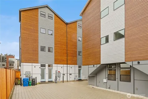 903 NW 56th Street Seattle WA 98107