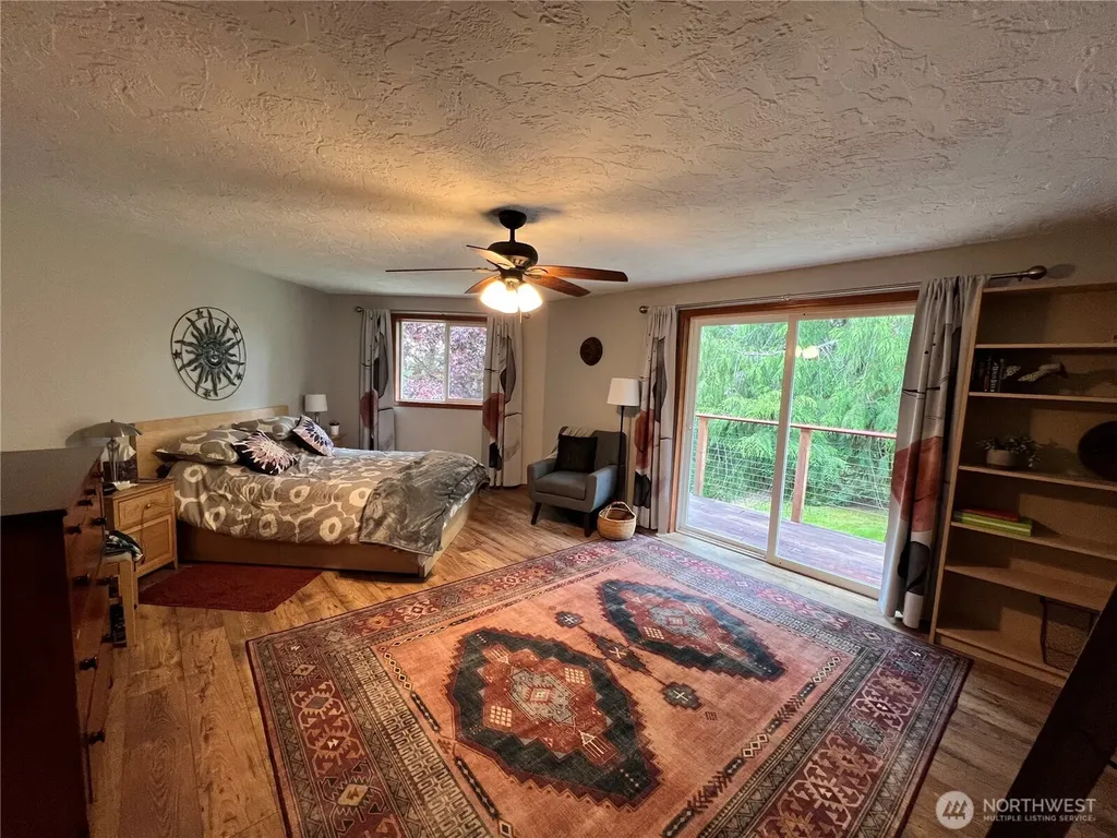 94 Raccoon Road Sequim WA 98382