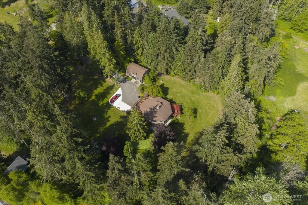 94 Raccoon Road Sequim WA 98382