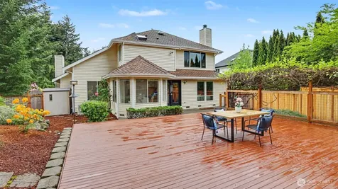 18314 142nd Avenue SE Renton WA 98058
