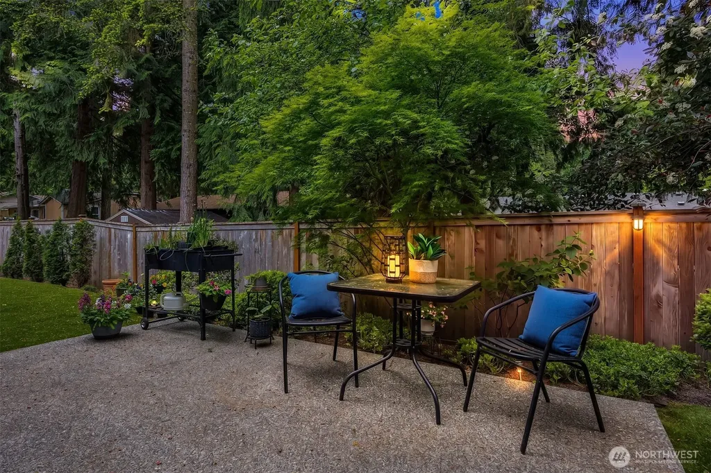 22277 NE 3rd Court Sammamish WA 98074