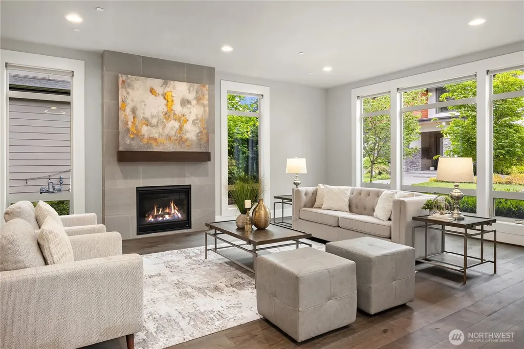 22277 NE 3rd Court Sammamish WA 98074