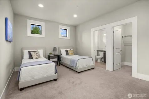 22277 NE 3rd Court Sammamish WA 98074