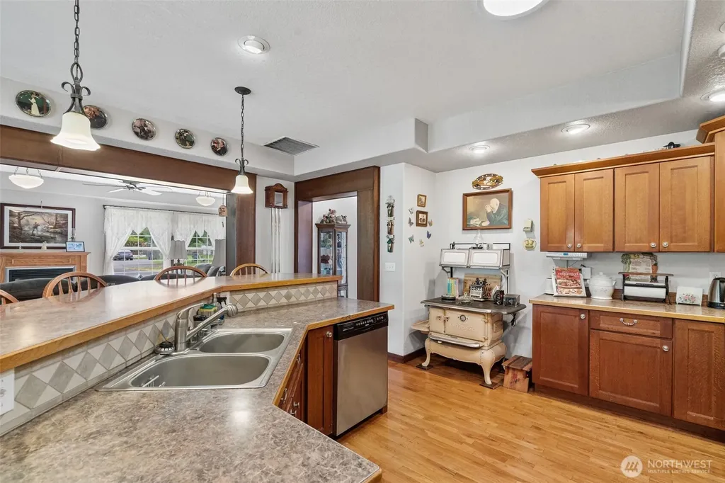 2716 Foron Road Centralia WA 98531