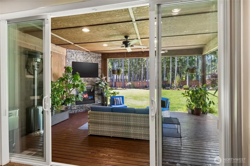 5143 Nuthatch Court NE Lacey WA 98516