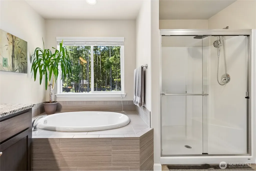 5143 Nuthatch Court NE Lacey WA 98516