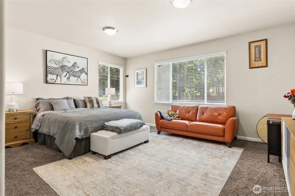 5143 Nuthatch Court NE Lacey WA 98516