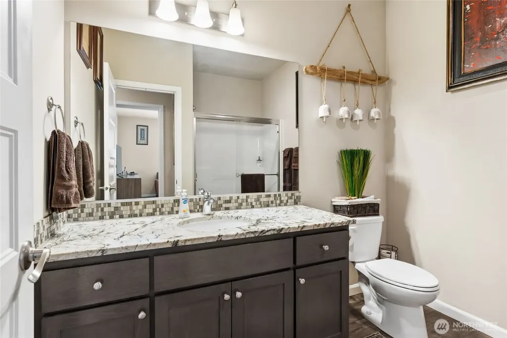 5143 Nuthatch Court NE Lacey WA 98516